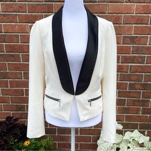Tuxedo Suit Jacket/Blazer Cropped with Bow Accent White and Black Women’s M